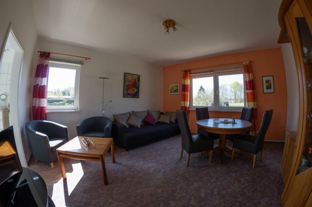 Ferienwohnung Sonnenblume Himmelpfort Pian Buitenkant foto