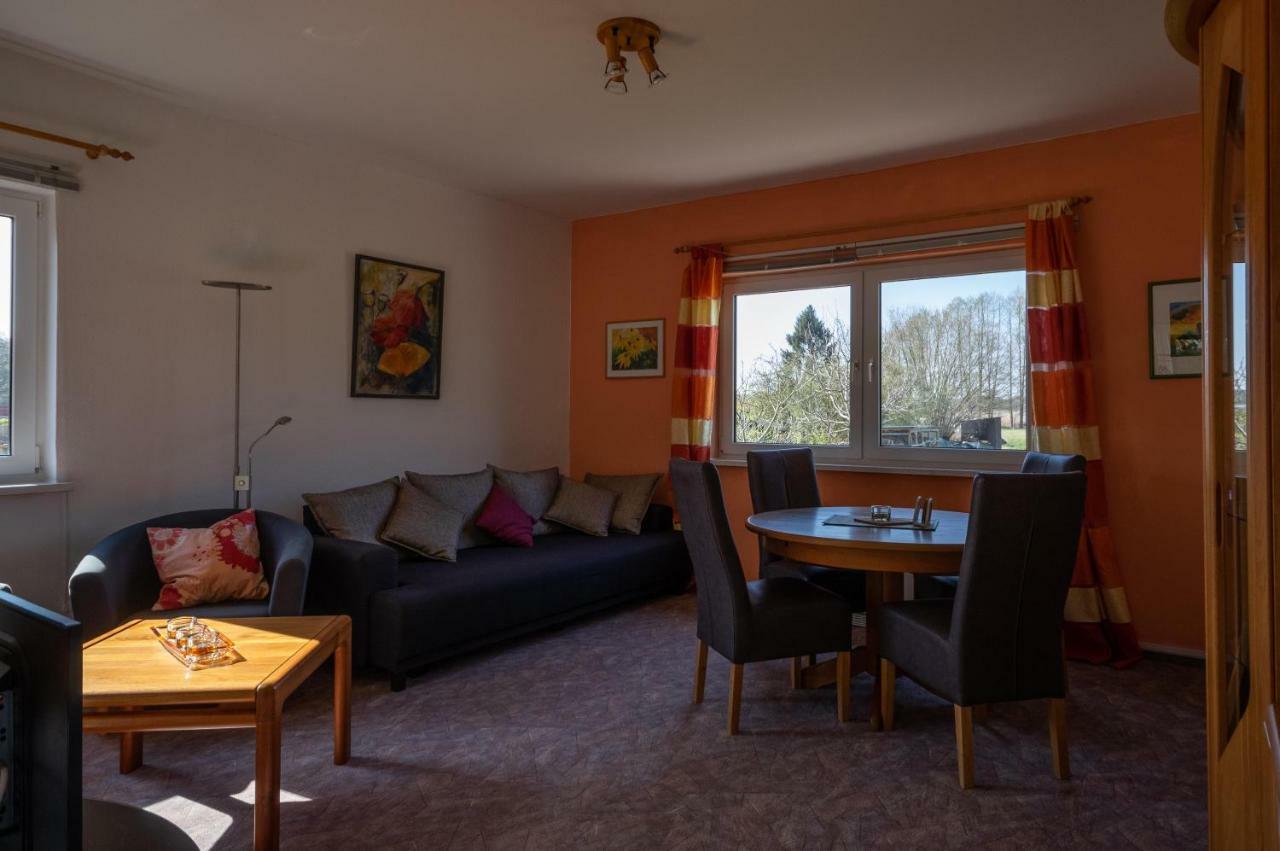 Ferienwohnung Sonnenblume Himmelpfort Pian Buitenkant foto